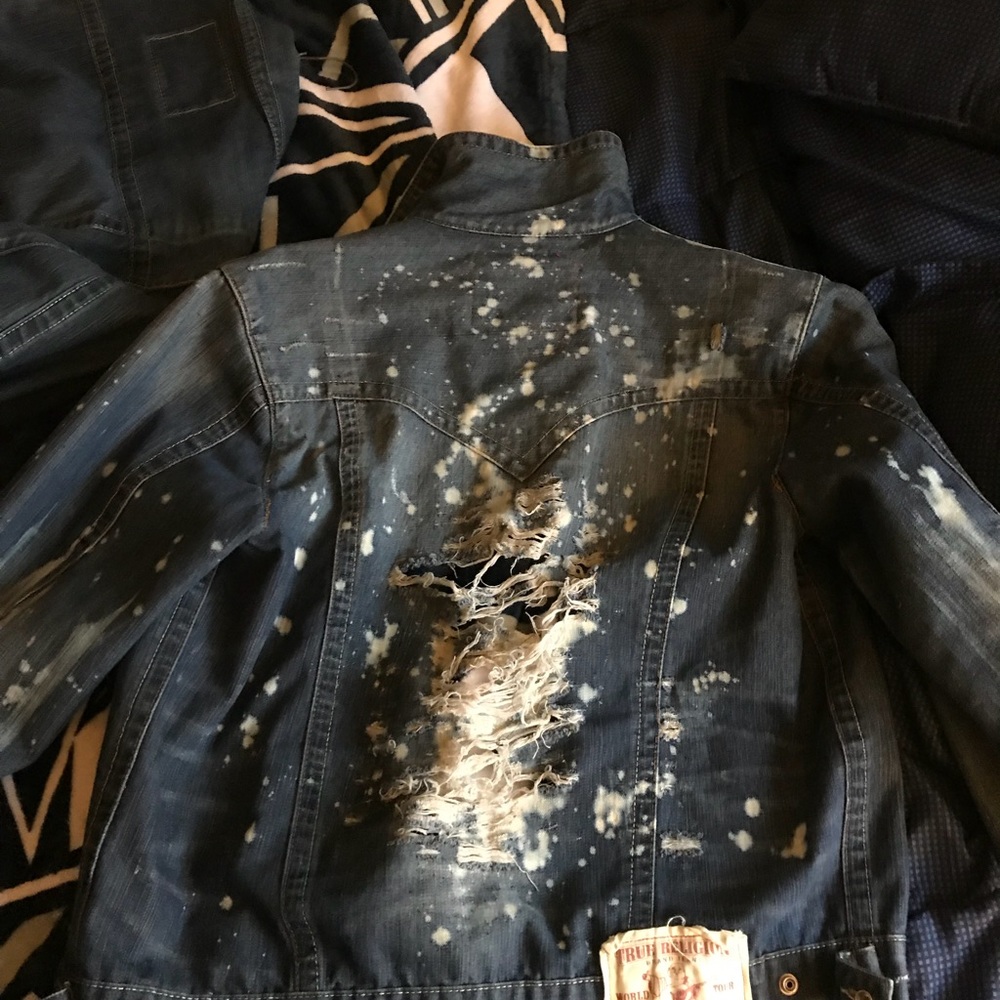 TRUE RELIGION JEAN JACKET L